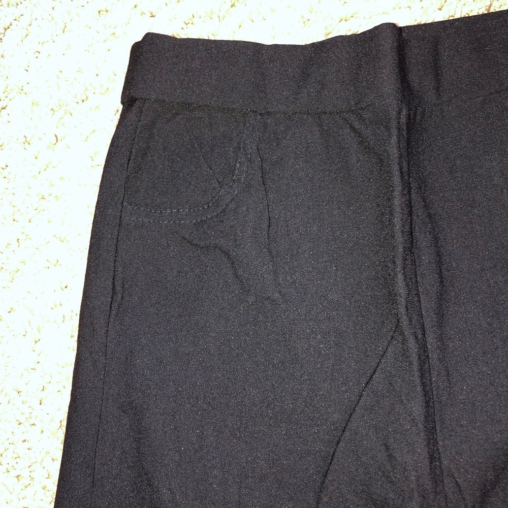 black jeggings w/o back pockets - Picture 2 of 4